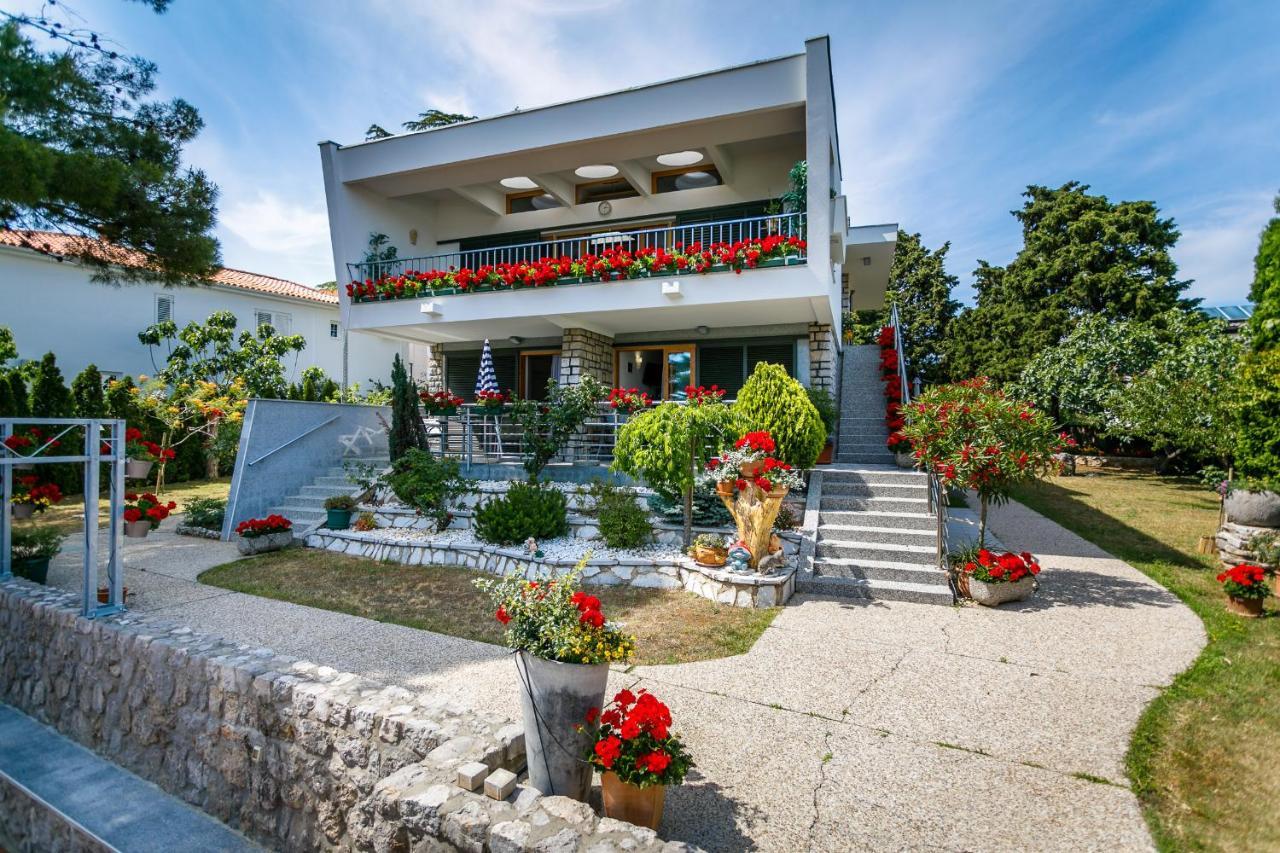 Studios Nada Krk Town Zewnętrze zdjęcie
