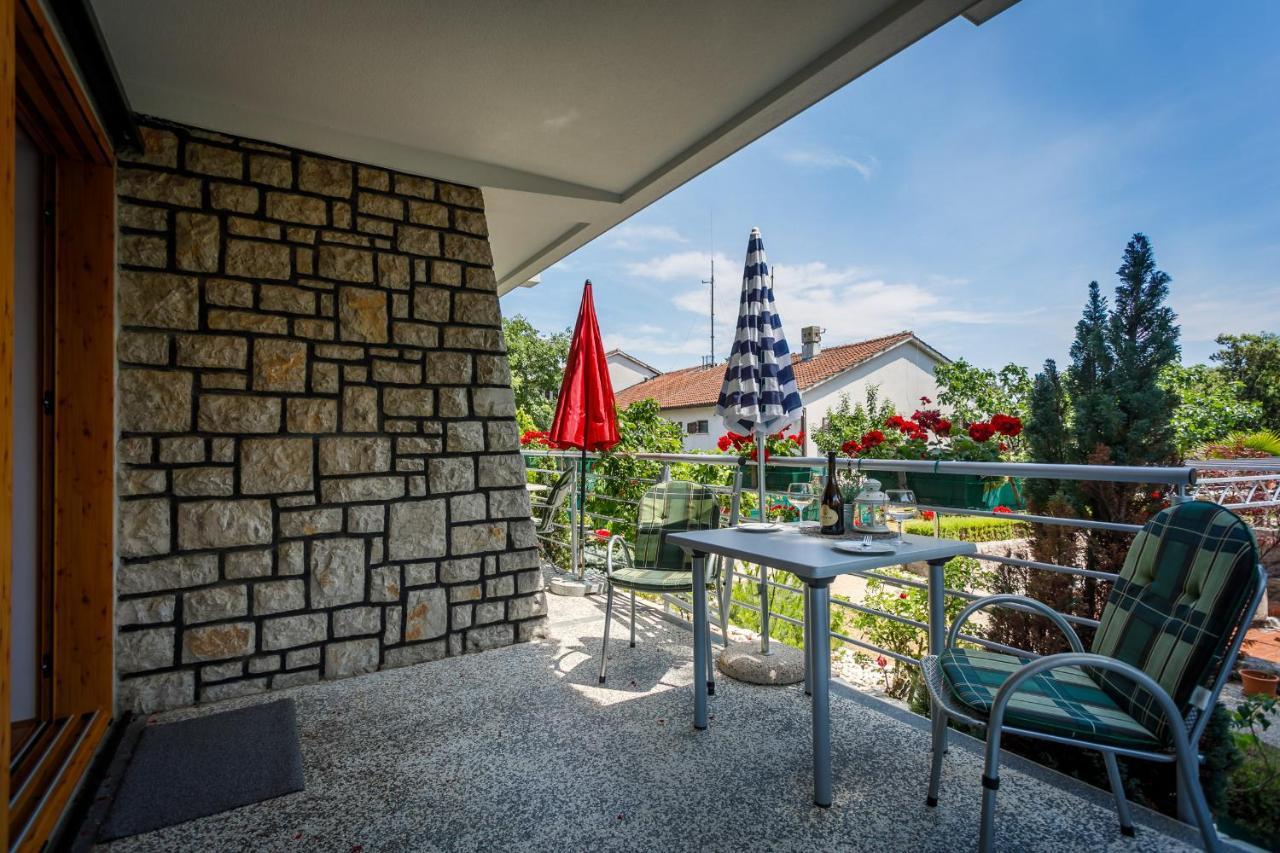 Studios Nada Krk Town Zewnętrze zdjęcie